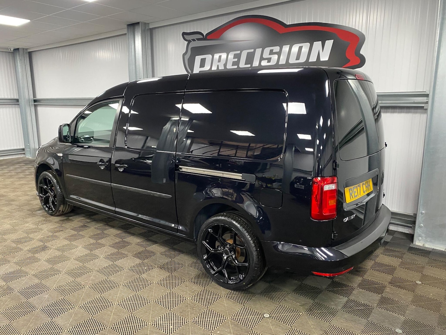 Used Volkswagen Caddy Maxi 2017 for sale - 76715117: Photo 13