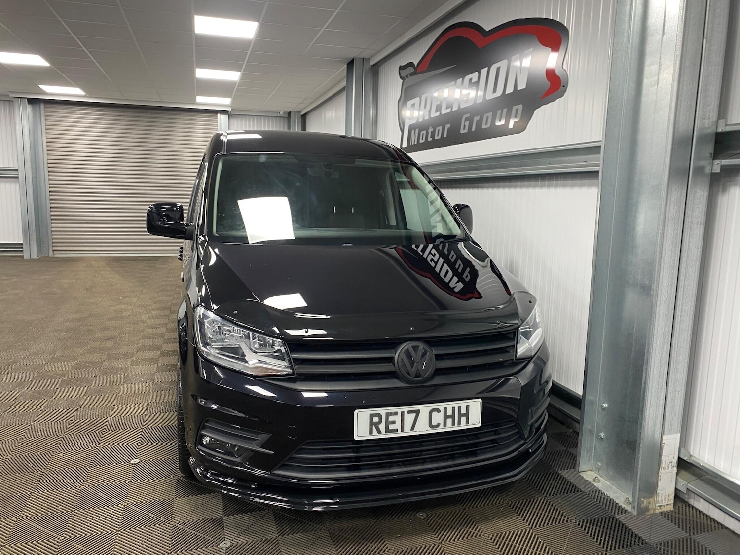 Used Volkswagen Caddy Maxi 2017 for sale - 76715117: Photo 2