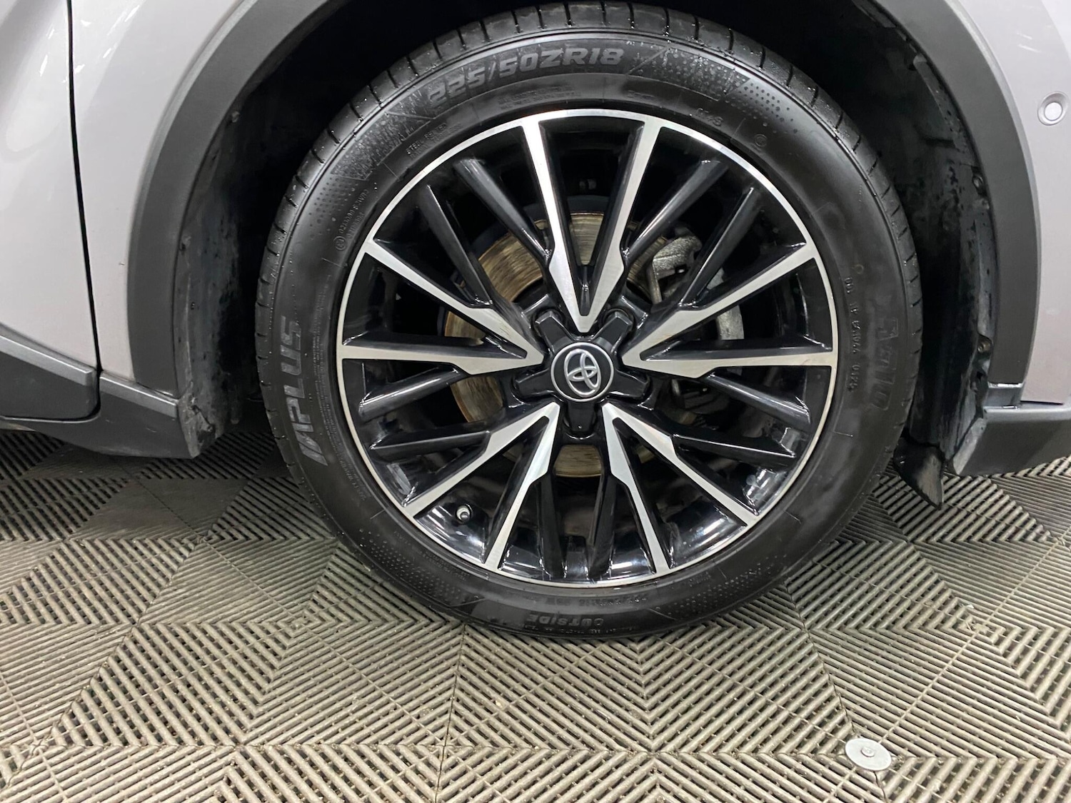 Used Toyota C-HR 2020 for sale - 77175550: Photo 52