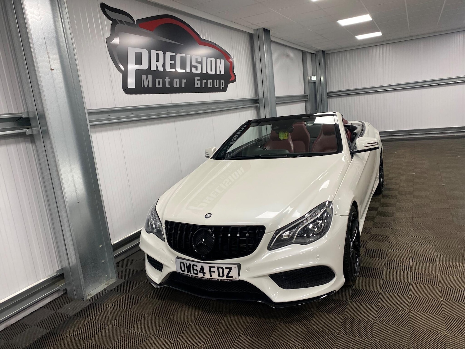 Used Mercedes-Benz E Class for sale - 77809204: Photo 11