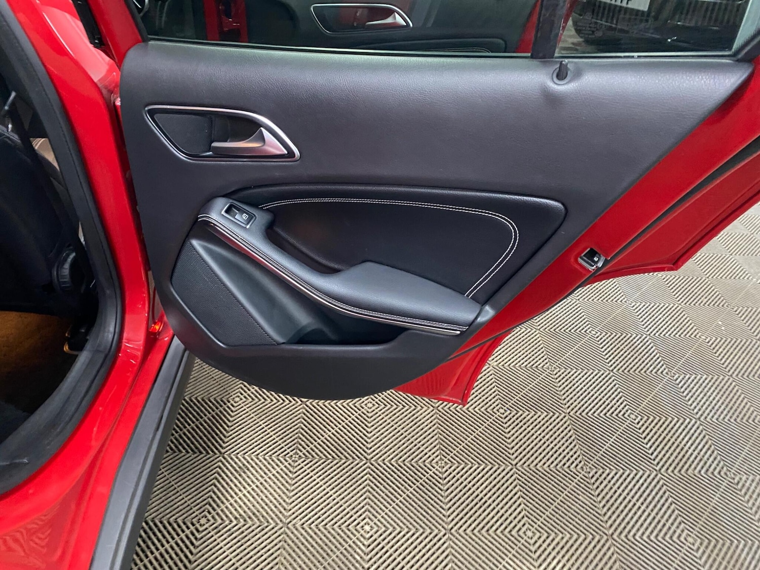 Used Mercedes-Benz GLA 2019 for sale - 77455299: Photo 43