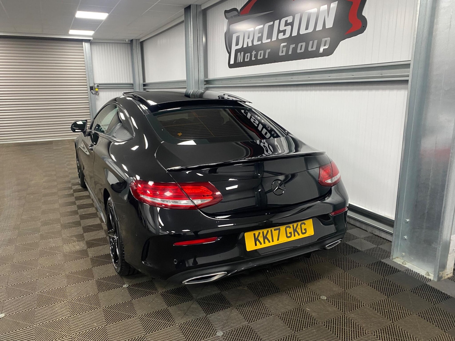 Used Mercedes-Benz C Class 2017 for sale - 76607776: Photo 10