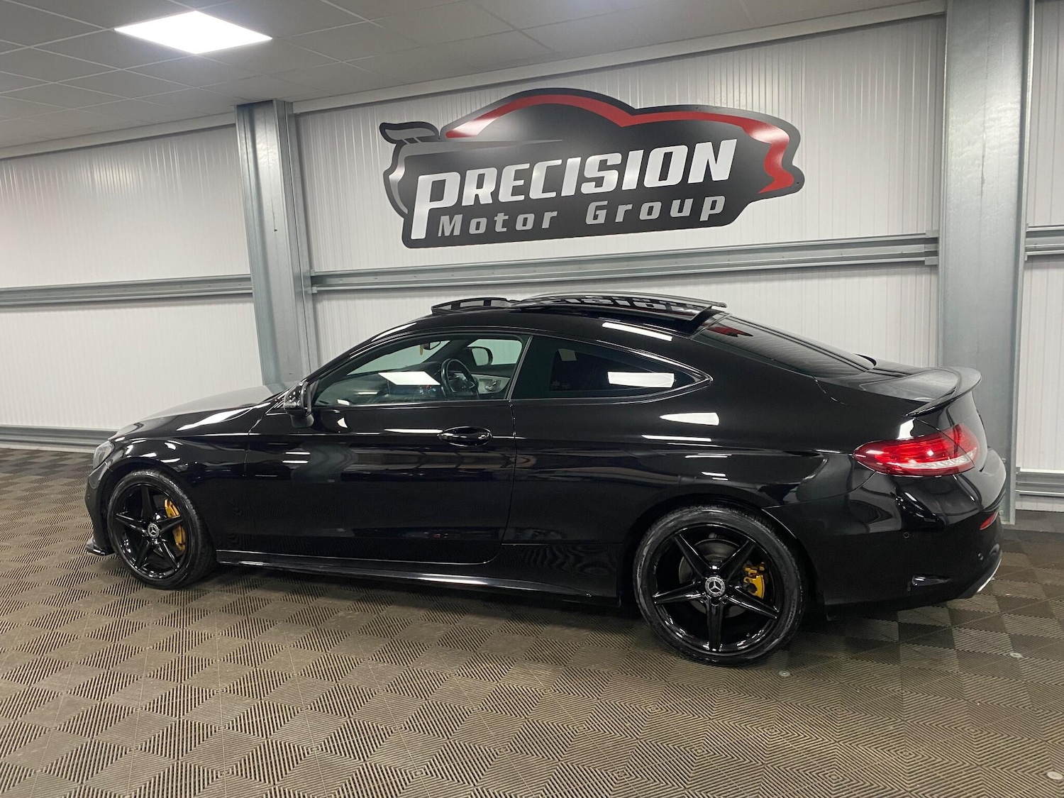 Used Mercedes-Benz C Class 2017 for sale - 76607776: Photo 13