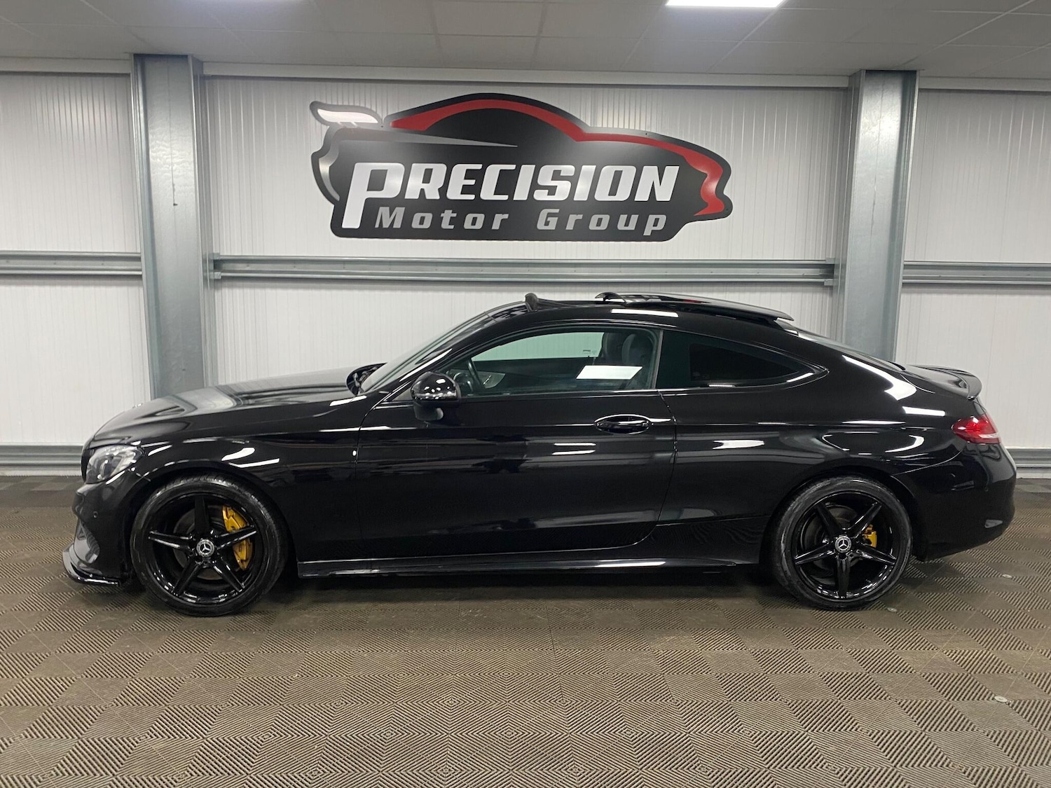 Used Mercedes-Benz C Class 2017 for sale - 76607776: Photo 17