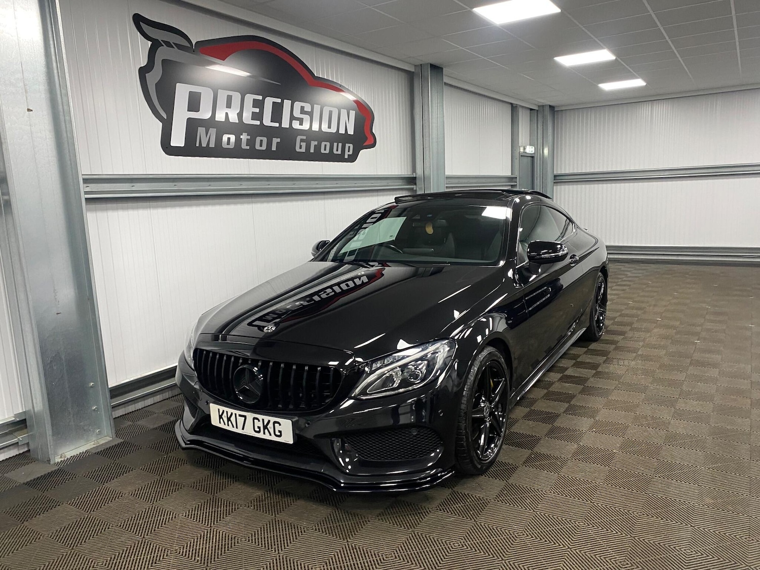 Used Mercedes-Benz C Class 2017 for sale - 76607776: Photo 9