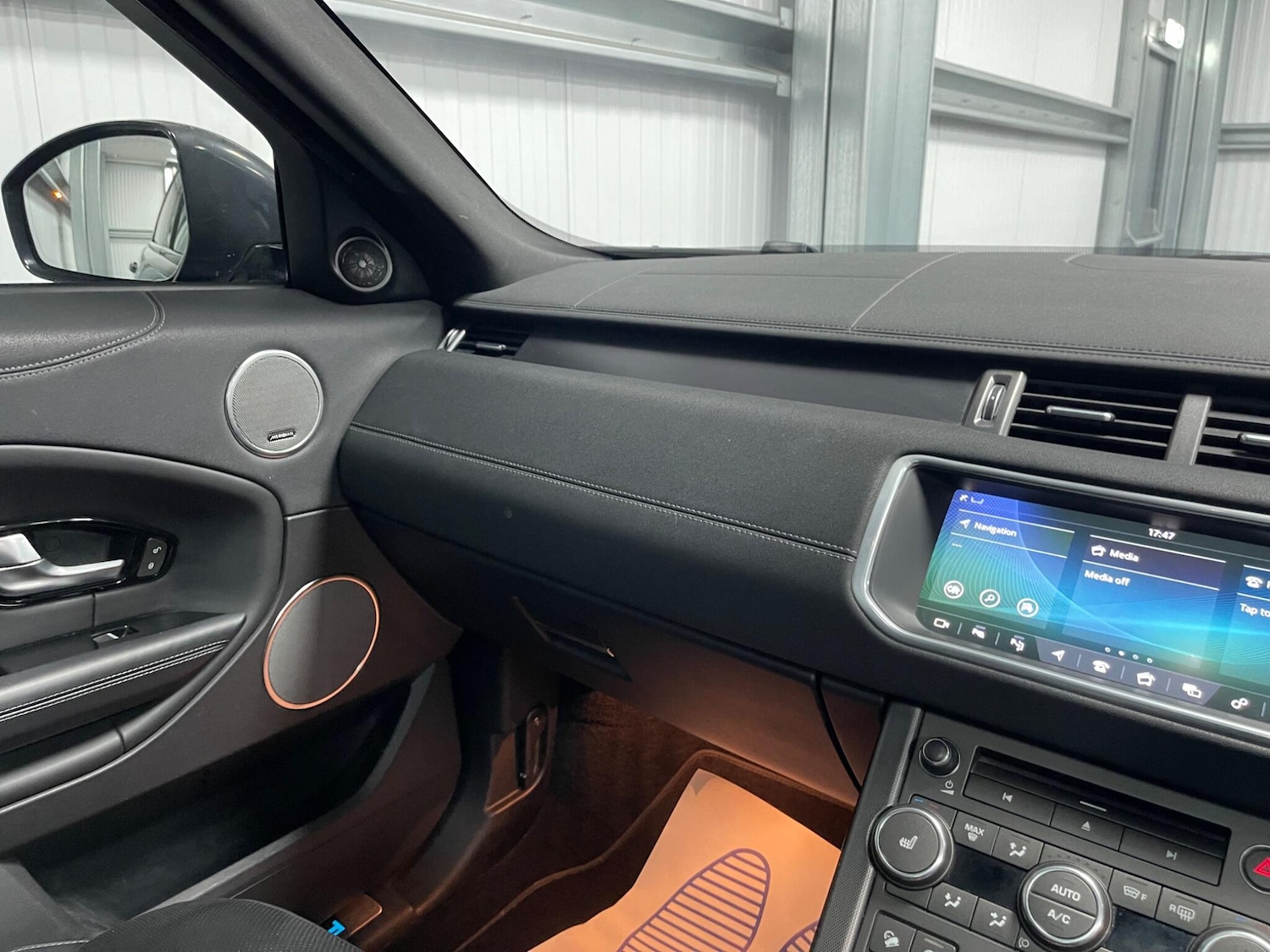 Used Land Rover Range Rover Evoque for sale - 78115995: Photo 36