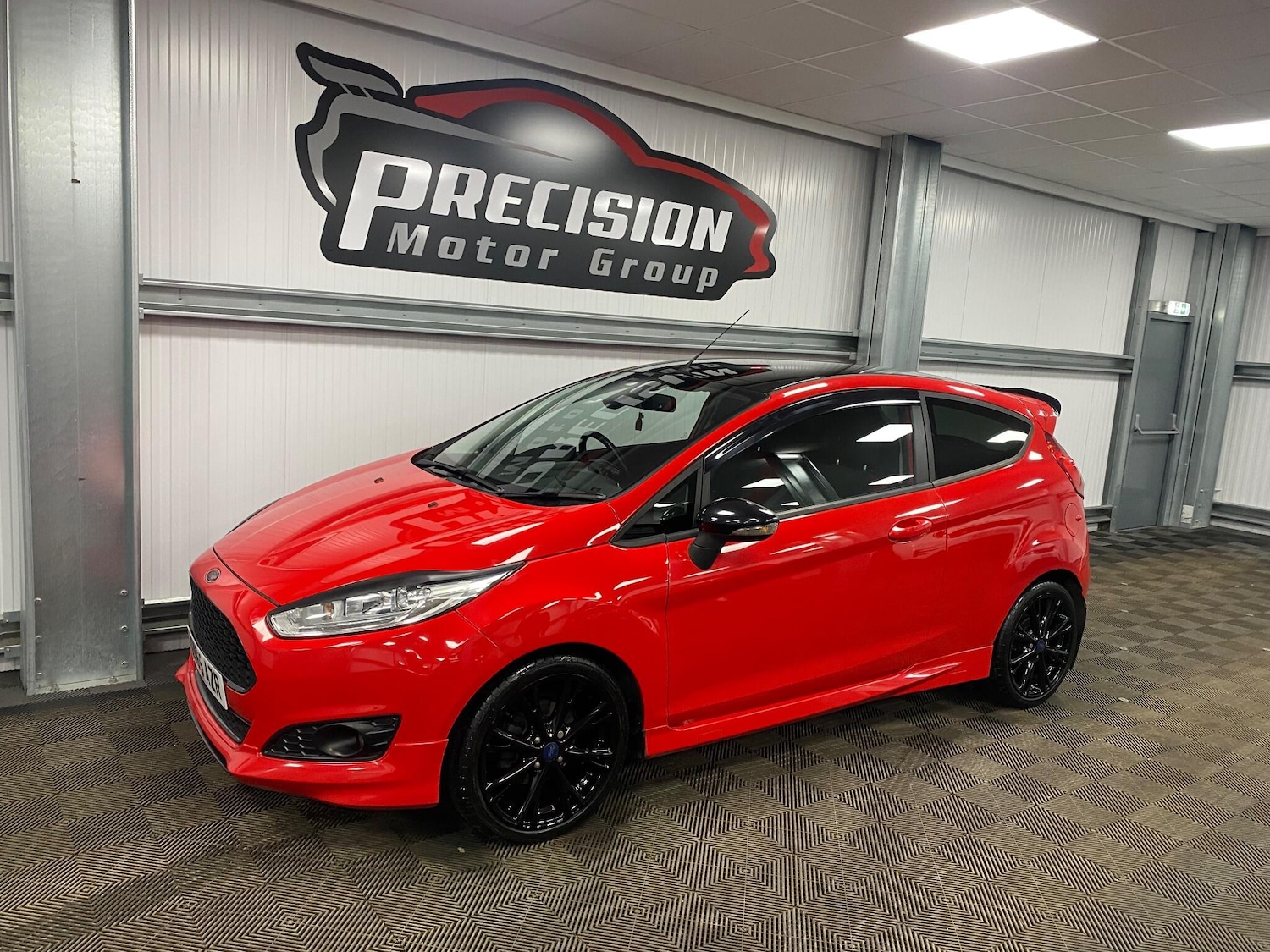 Used Ford Fiesta 2015 for sale - 76850298: Photo 5