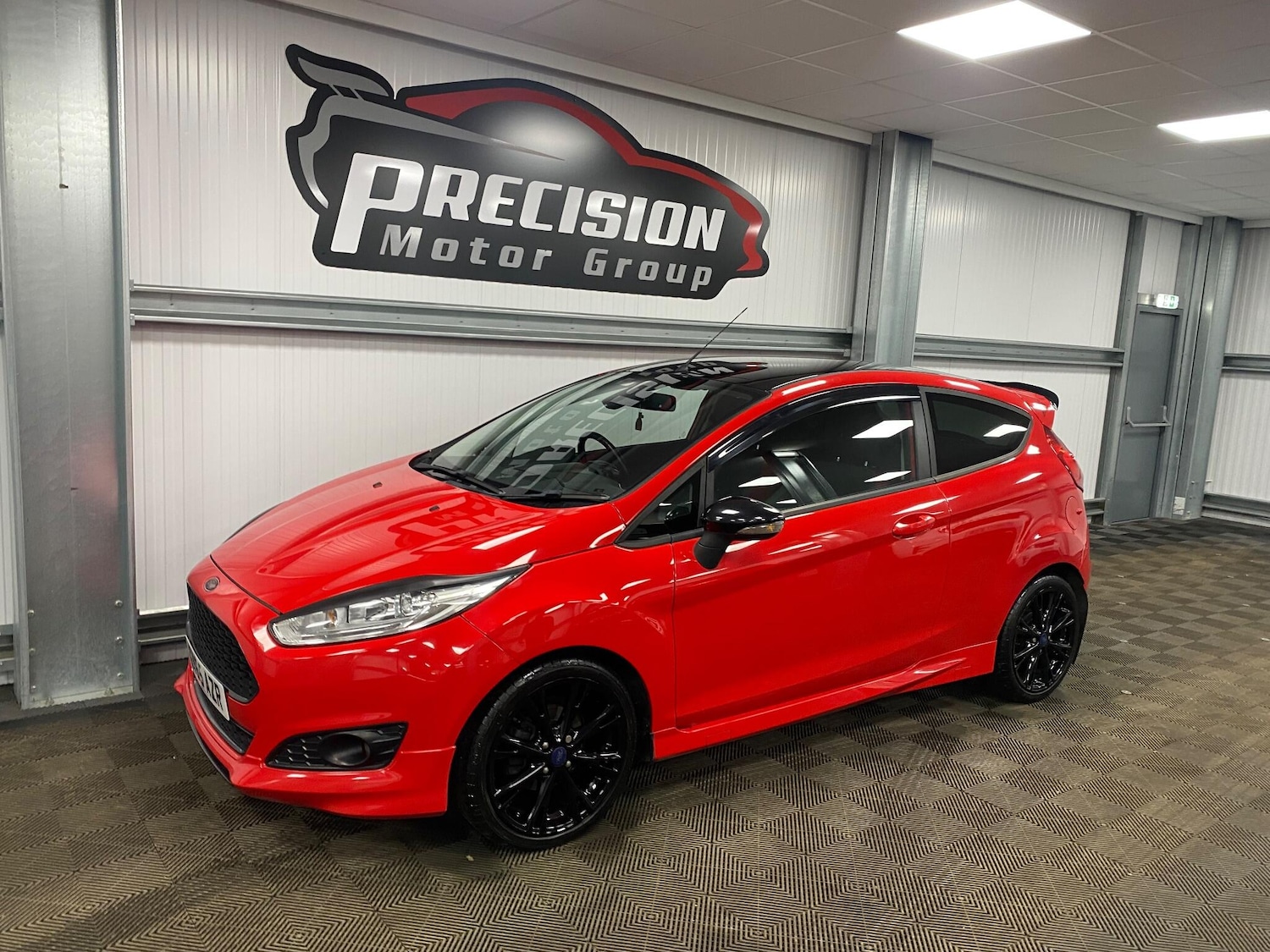 Used Ford Fiesta 2015 for sale - 76850298: Photo 9