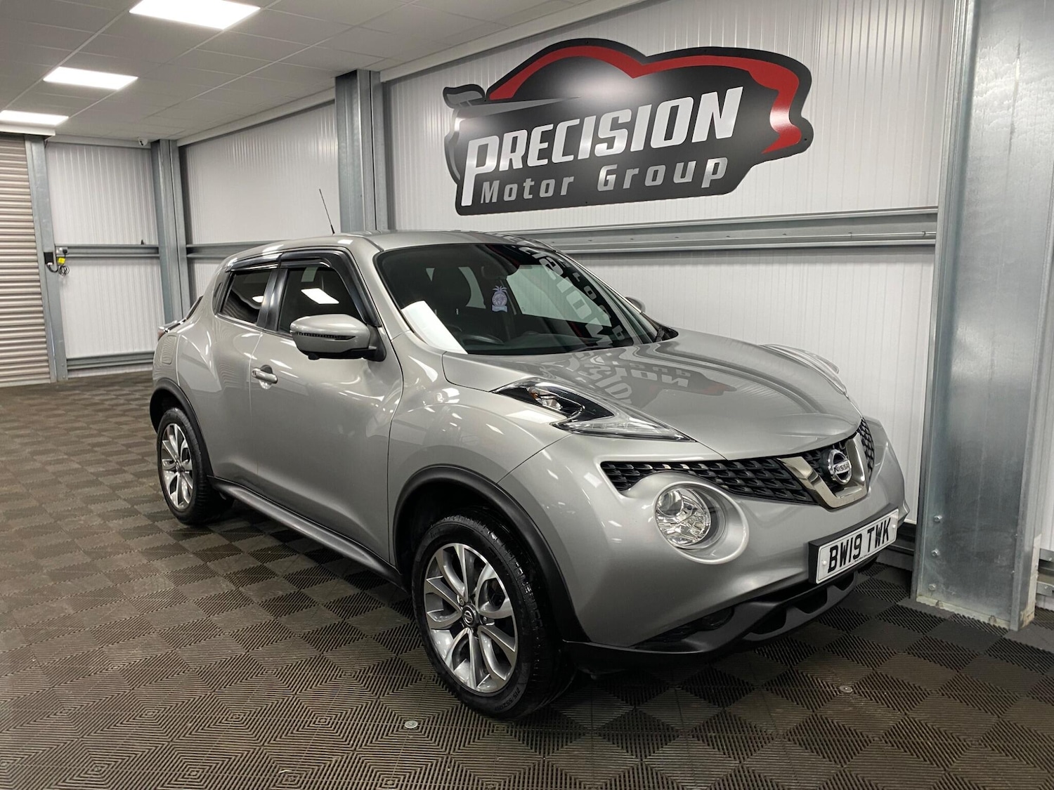 Used Nissan Juke 2019 for sale - 76201423: Photo 2