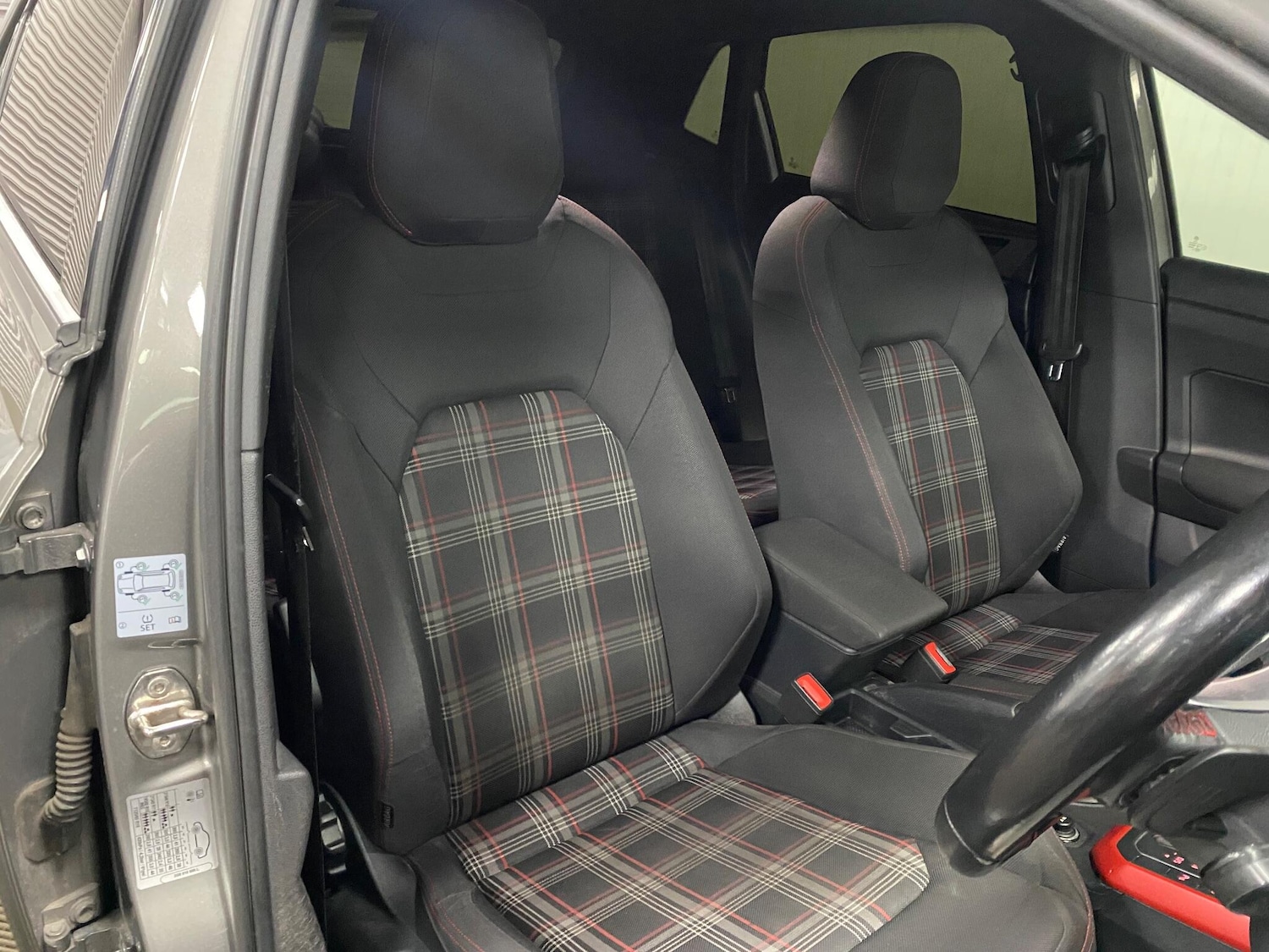 Used Volkswagen Polo 2020 for sale - 77144190: Photo 38