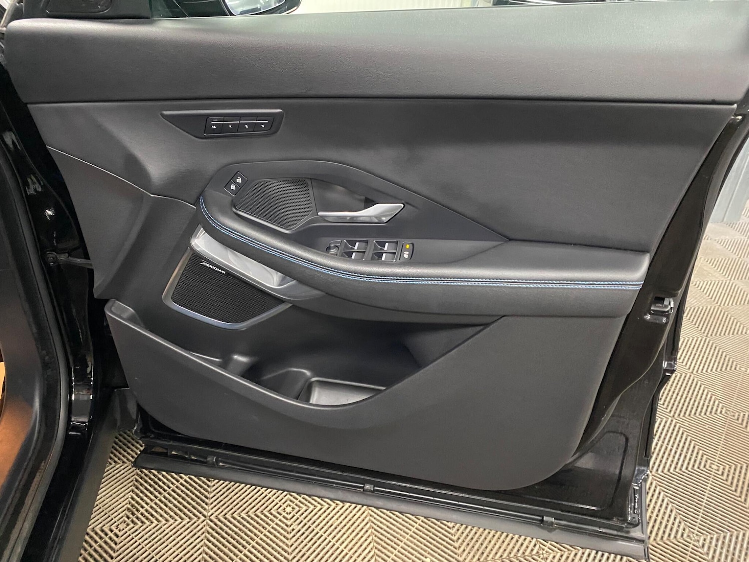 Used Jaguar E-Pace for sale - 77924978: Photo 48