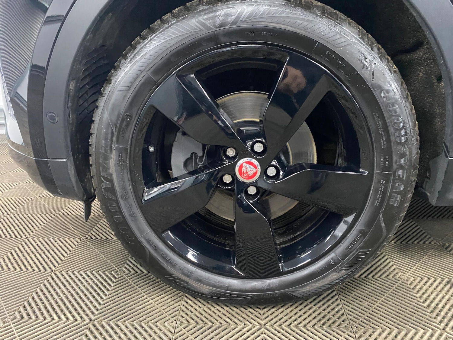 Used Jaguar E-Pace for sale - 77924978: Photo 54