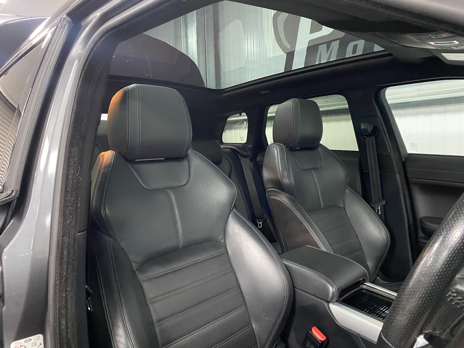 Used Land Rover Range Rover Evoque 2017 for sale - 76597393: Photo 31