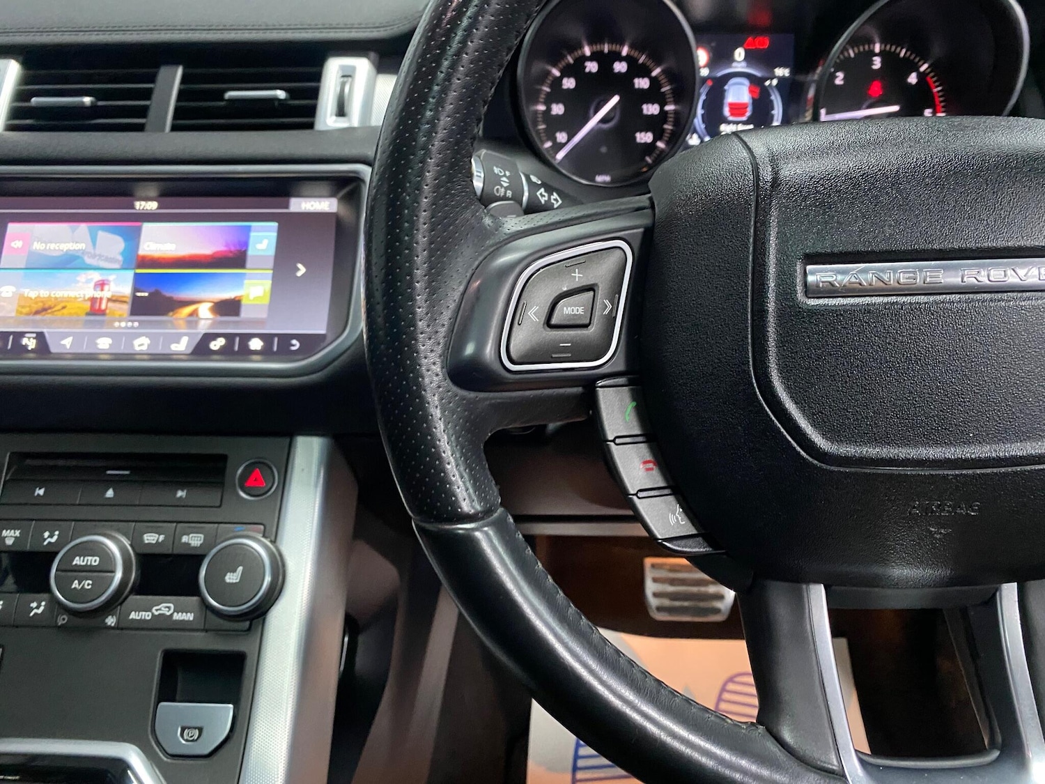 Used Land Rover Range Rover Evoque 2017 for sale - 76597393: Photo 39