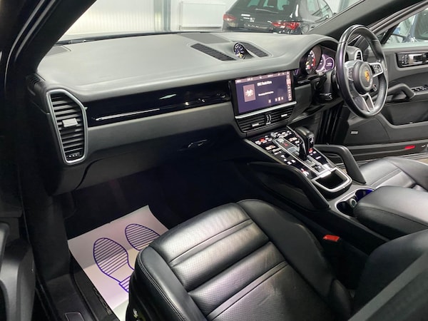 Used Porsche Cayenne 2020 for sale - 74020389: Photo 29