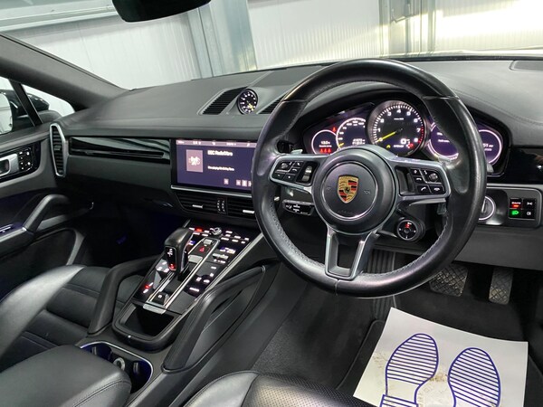 Used Porsche Cayenne 2020 for sale - 74020389: Photo 34