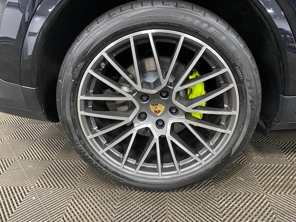 Used Porsche Cayenne 2020 for sale - 74020389: Photo 54