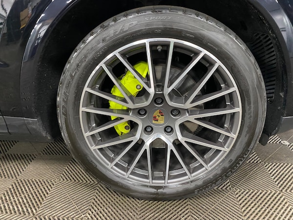 Used Porsche Cayenne 2020 for sale - 74020389: Photo 56