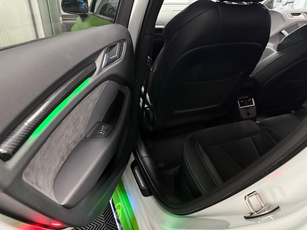 Used Audi S3 2014 for sale - 75670822: Photo 28