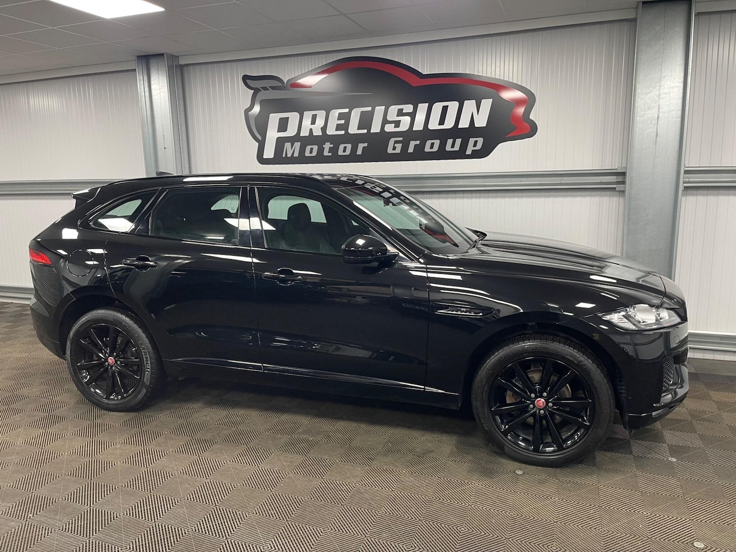 Used Jaguar F-Pace for sale - 78127947: Photo 24