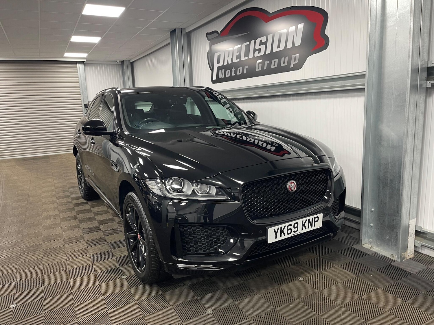 Used Jaguar F-Pace for sale - 78127947: Photo 3