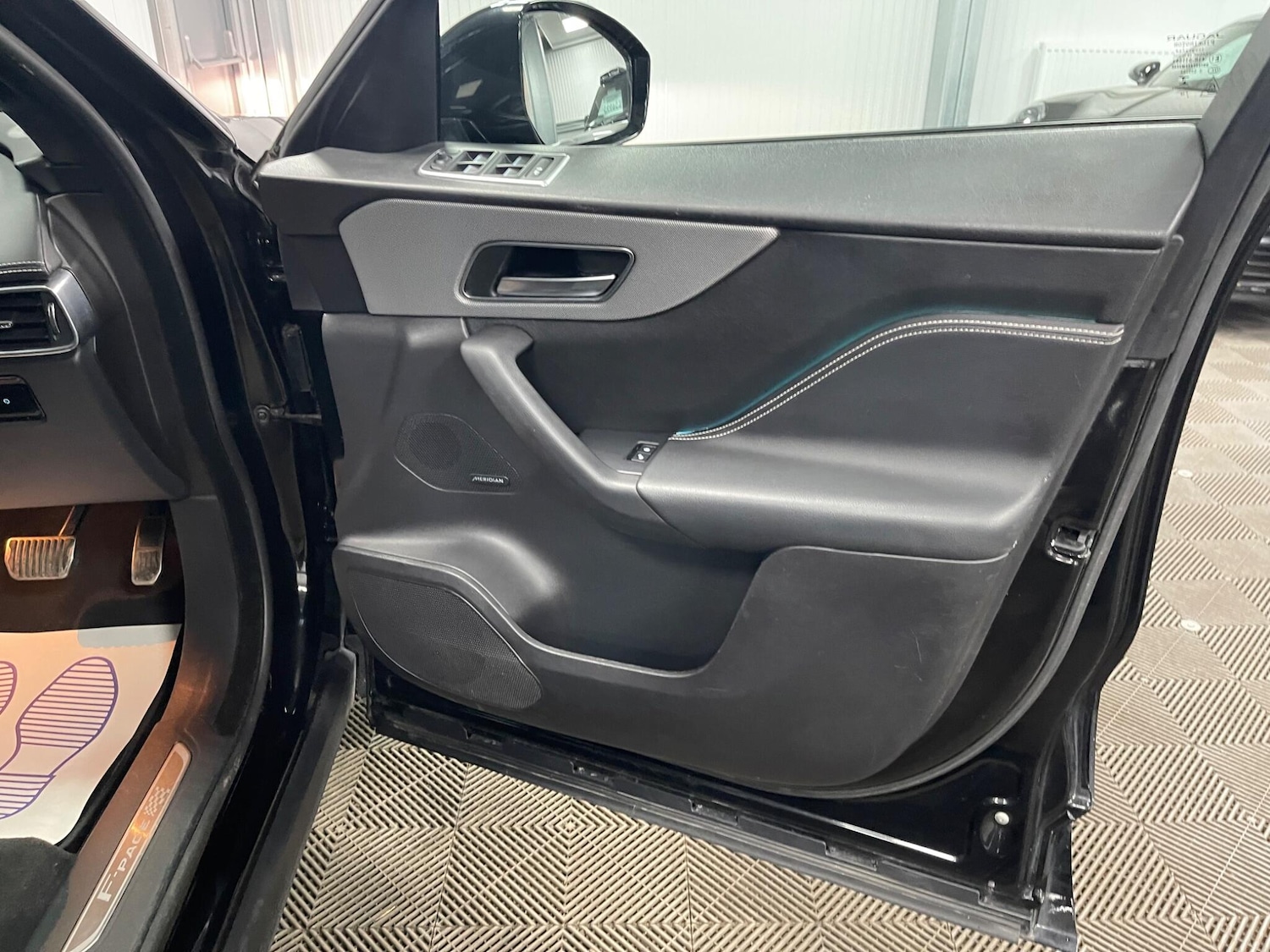 Used Jaguar F-Pace for sale - 78127947: Photo 44