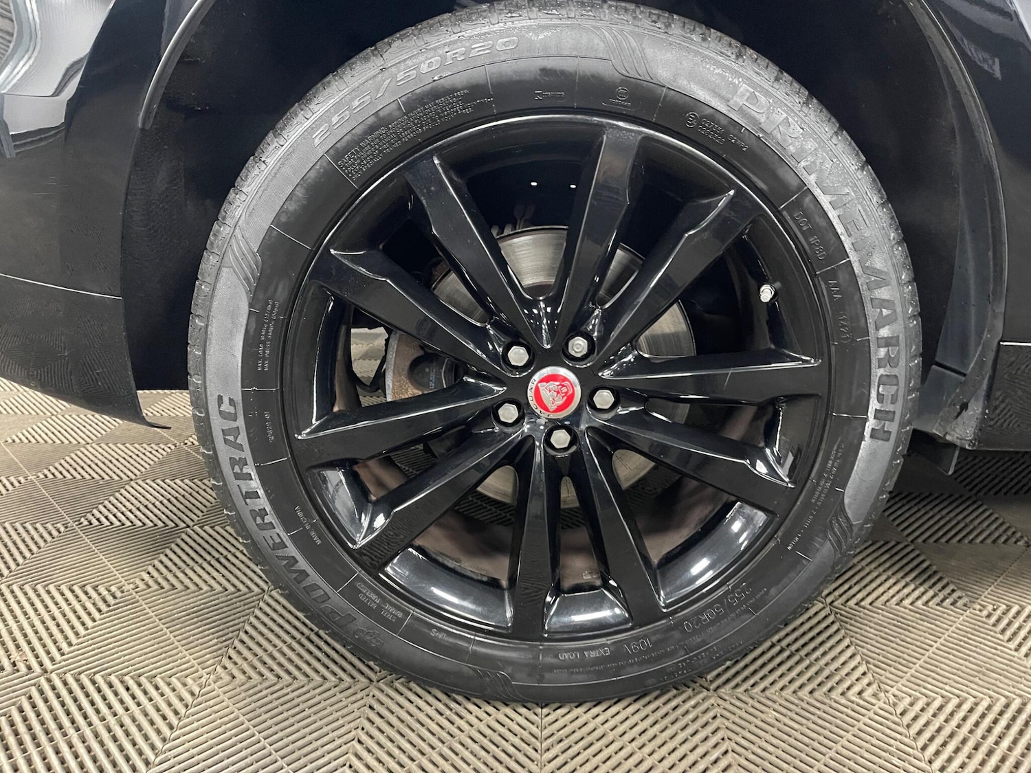 Used Jaguar F-Pace for sale - 78127947: Photo 46