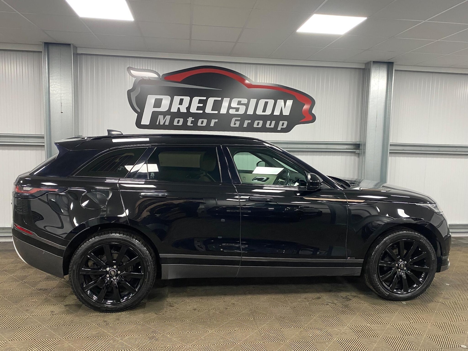 Used Land Rover Range Rover Velar 2019 for sale - 77057538: Photo 25