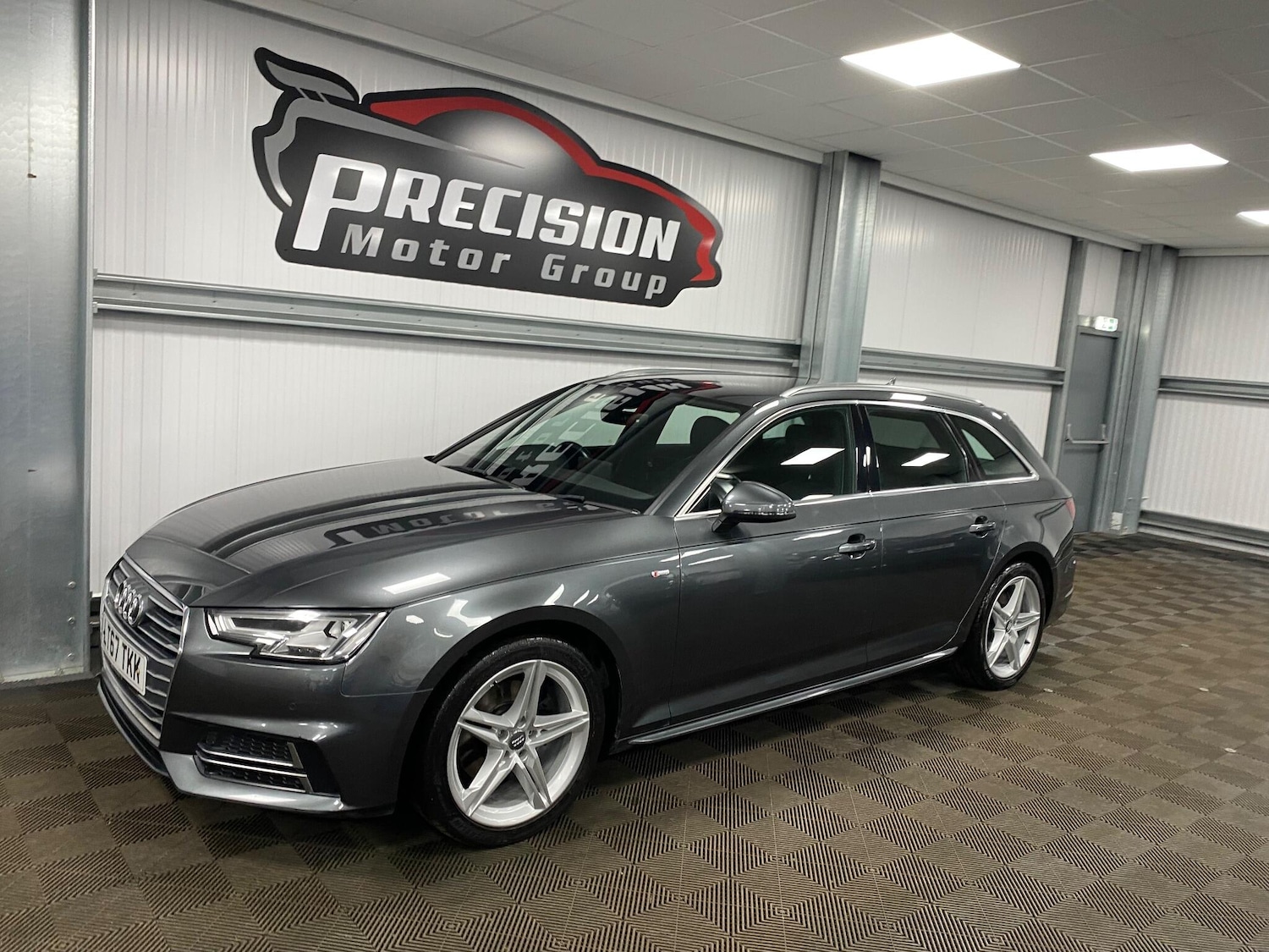 Used Audi A4 2017 for sale - 76742564: Photo 10