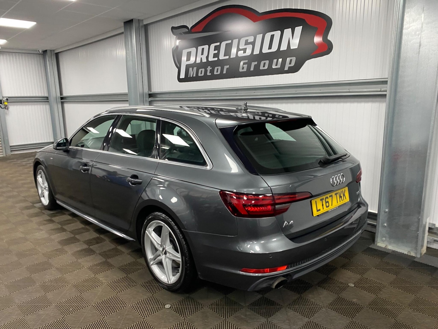 Used Audi A4 2017 for sale - 76742564: Photo 19