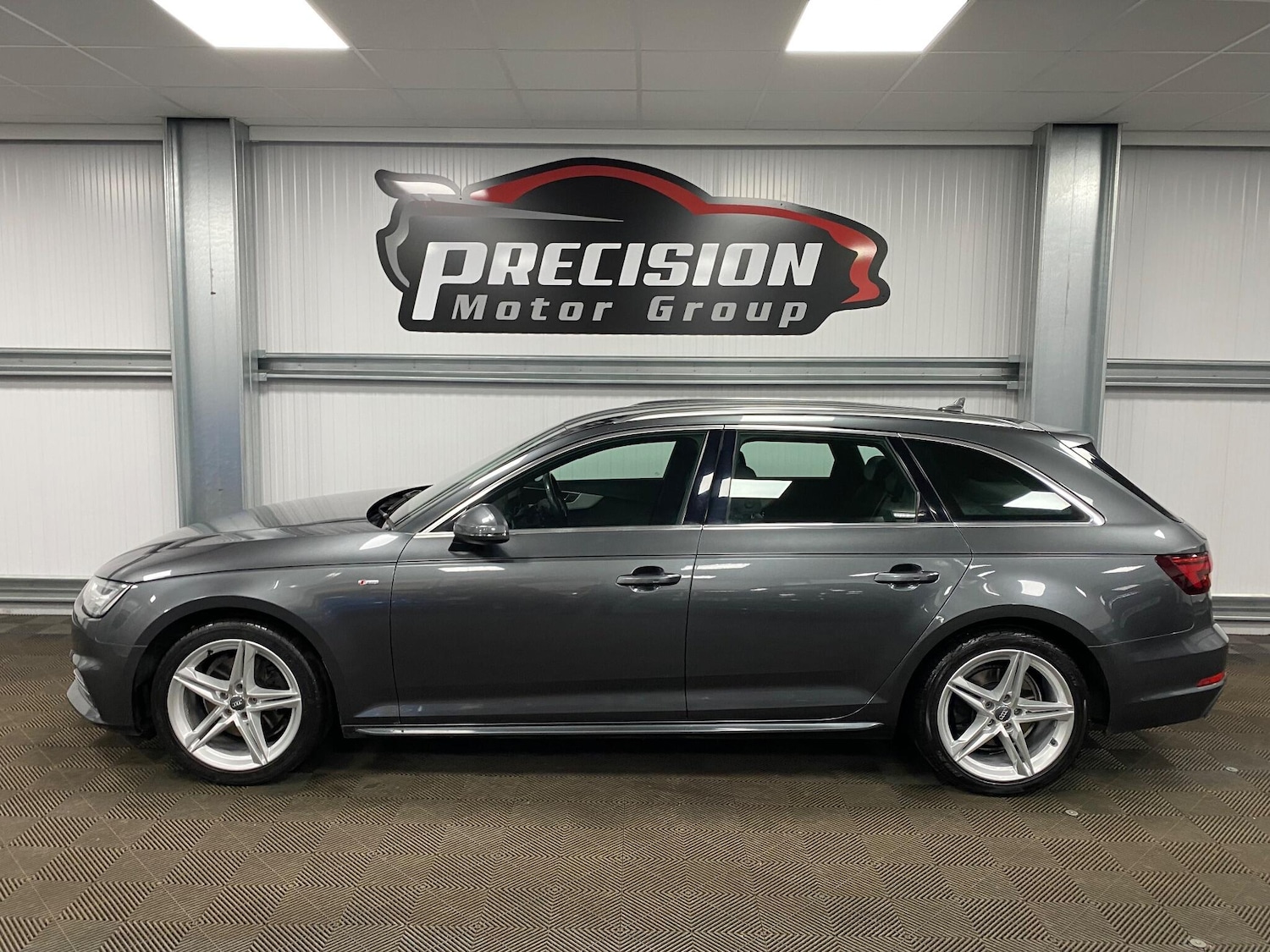 Used Audi A4 2017 for sale - 76742564: Photo 23