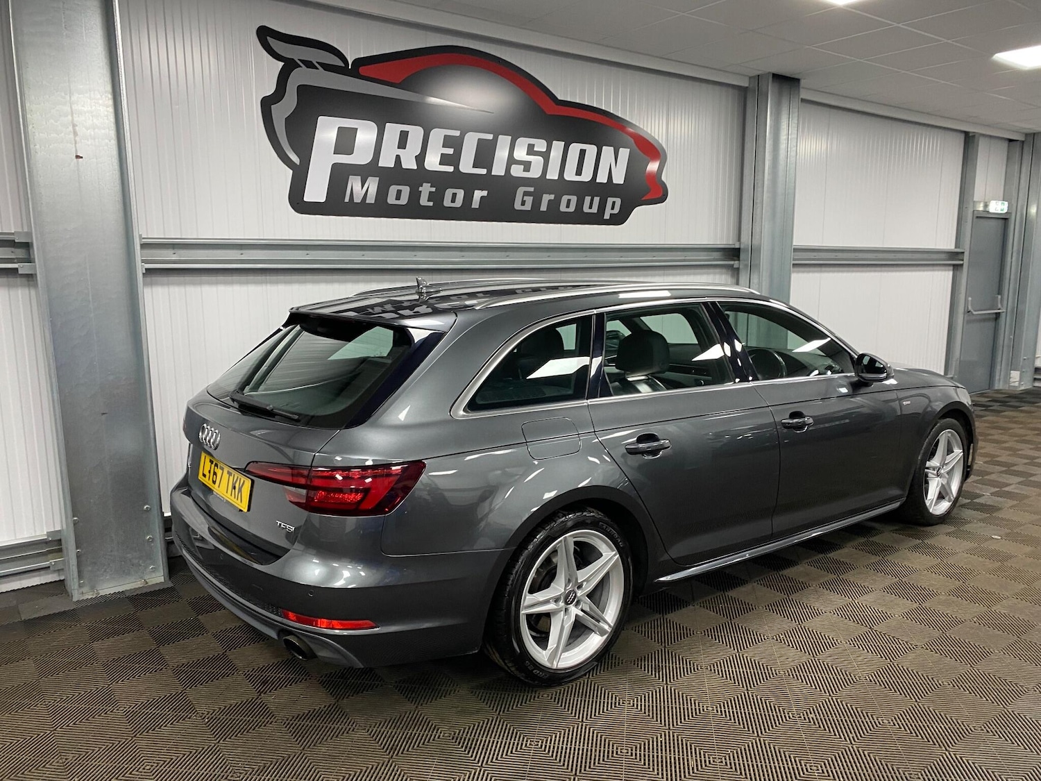 Used Audi A4 2017 for sale - 76742564: Photo 35