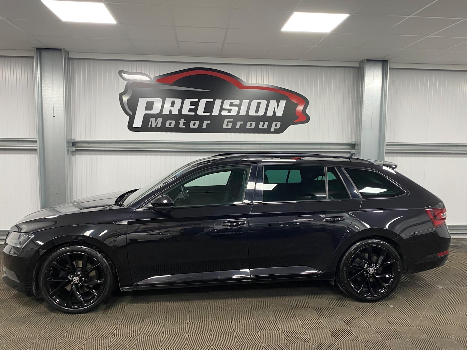 Used Skoda Superb 2018 for sale - 76214913: Photo 16
