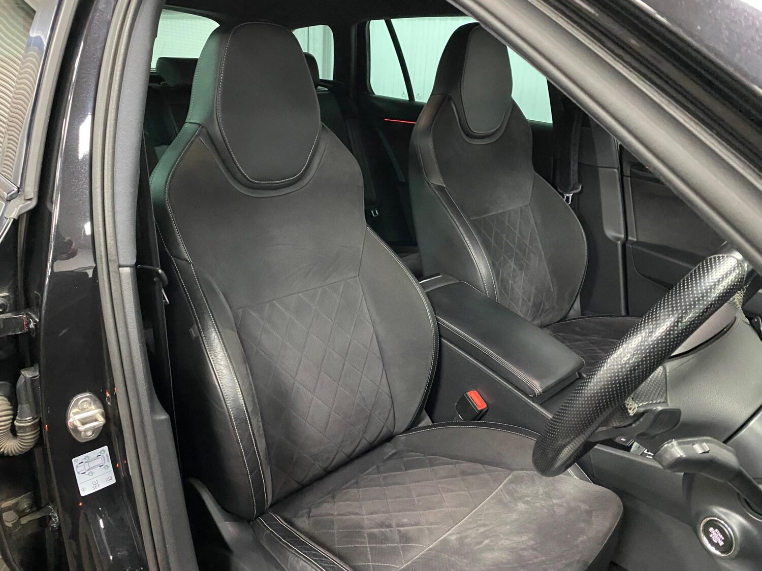 Used Skoda Superb 2018 for sale - 76214913: Photo 32