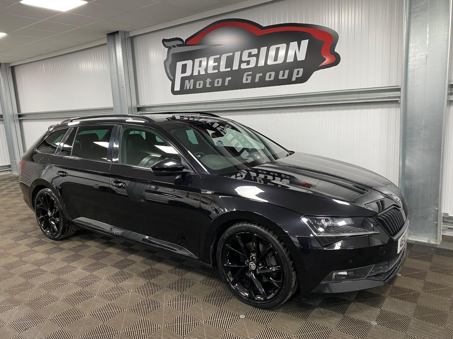 Used Skoda Superb 2018 for sale - 76214913: Photo 5