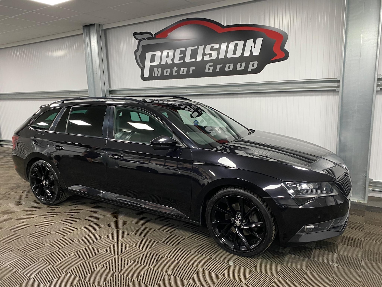 Used Skoda Superb 2018 for sale - 76214913: Photo 6