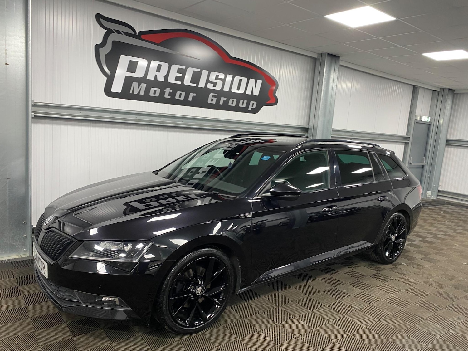 Used Skoda Superb 2018 for sale - 76214913: Photo 7
