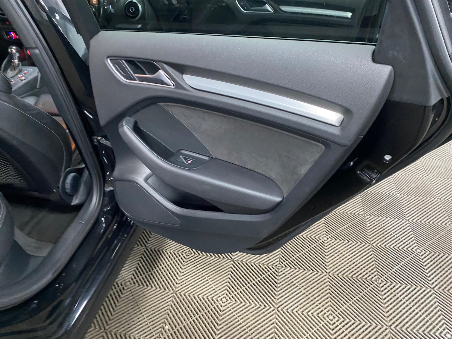 Used Audi S3 2016 for sale - 76370435: Photo 49