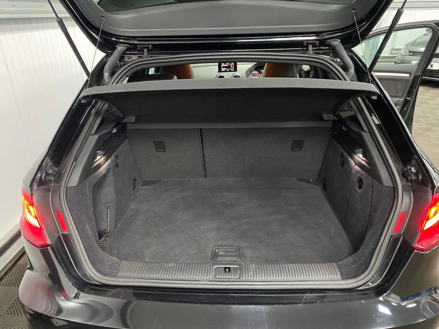 Used Audi S3 2016 for sale - 76370435: Photo 52