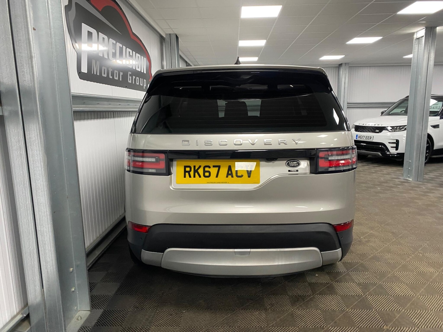 Used Land Rover Discovery 2017 for sale - 76865844: Photo 20