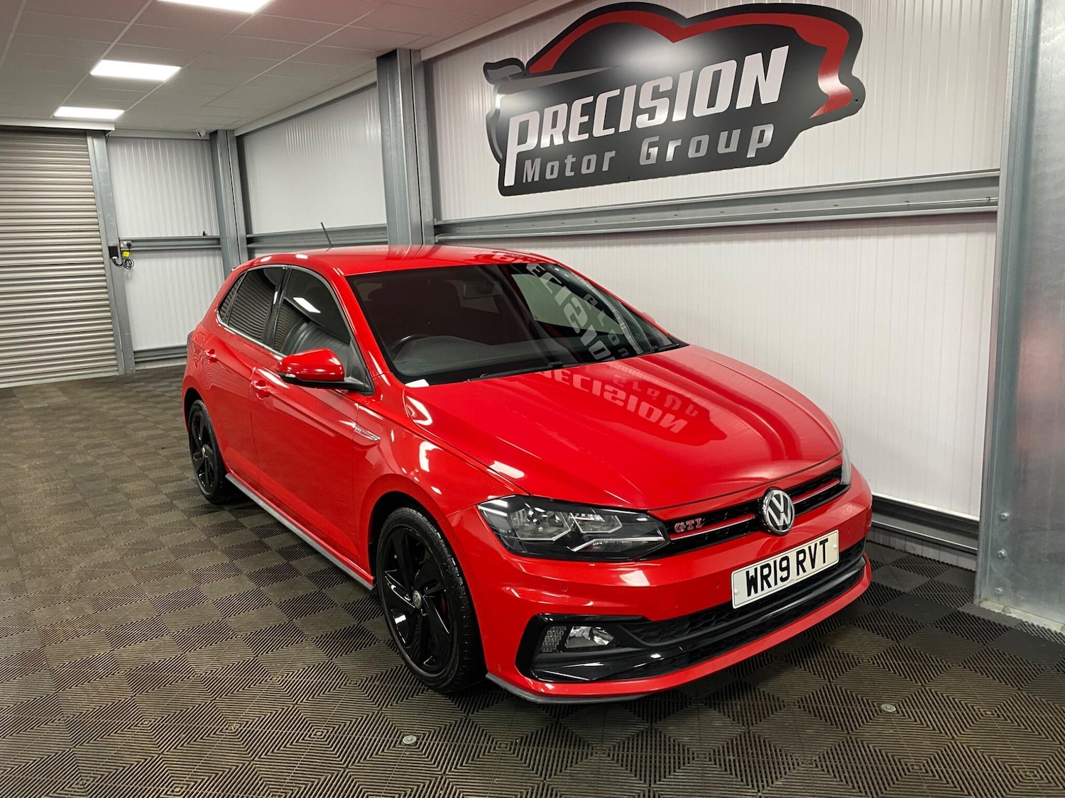 Used Volkswagen Polo 2019 for sale - 76247731: Photo 1