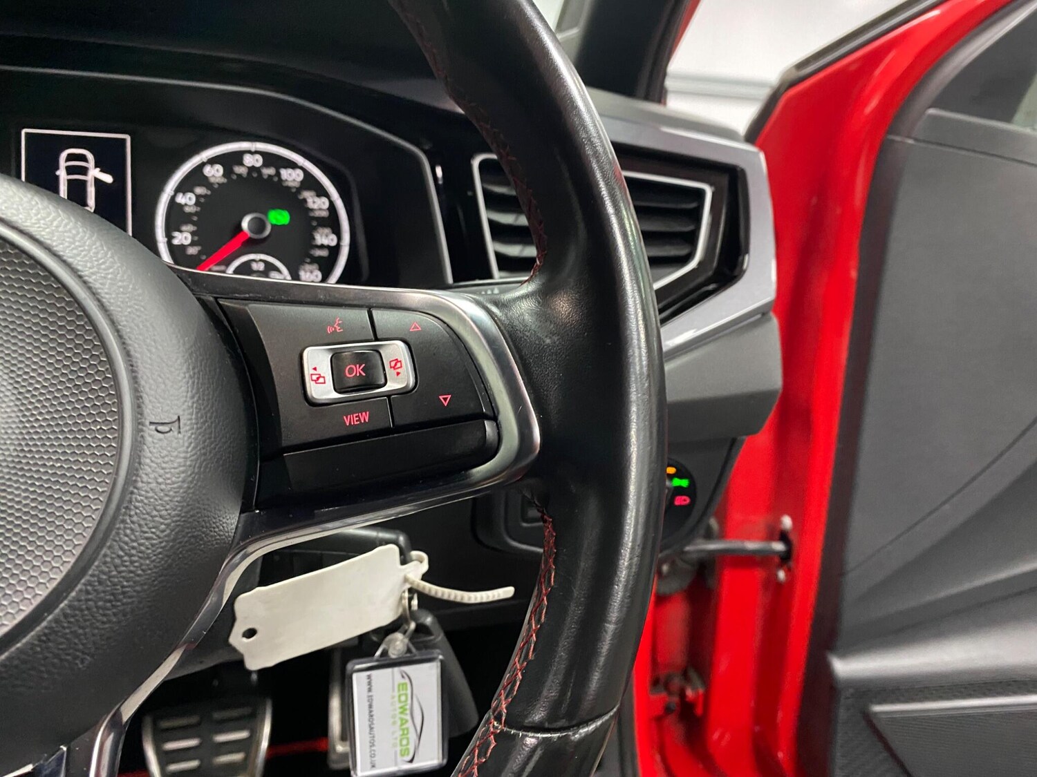 Used Volkswagen Polo 2019 for sale - 76247731: Photo 48