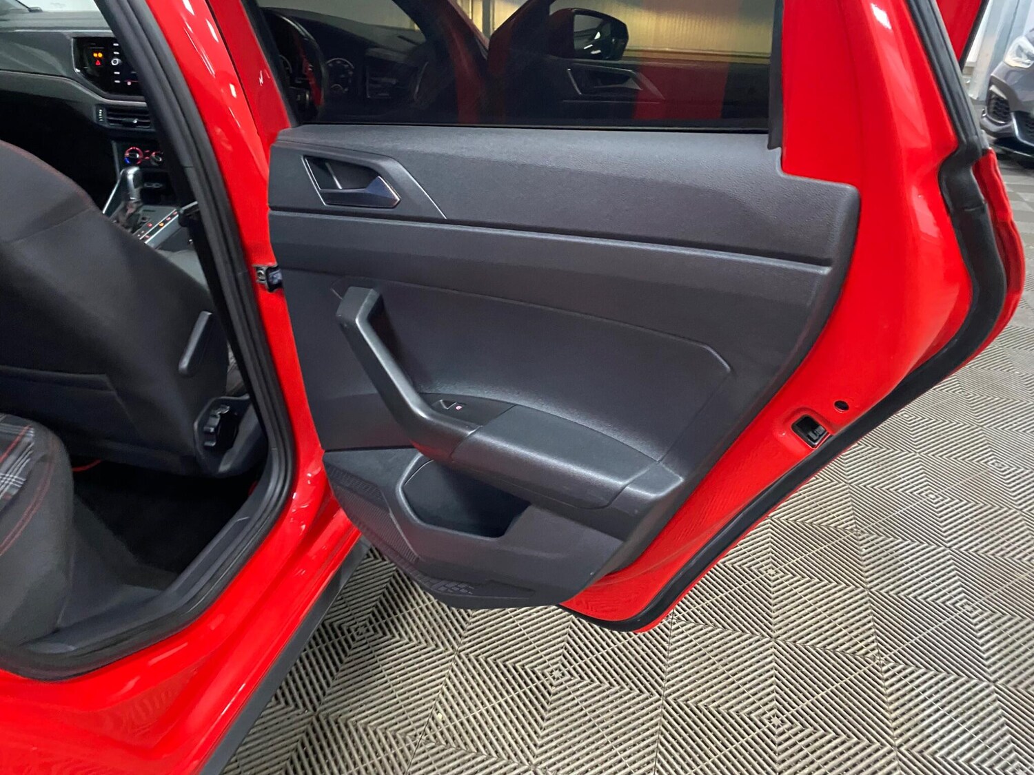 Used Volkswagen Polo 2019 for sale - 76247731: Photo 49