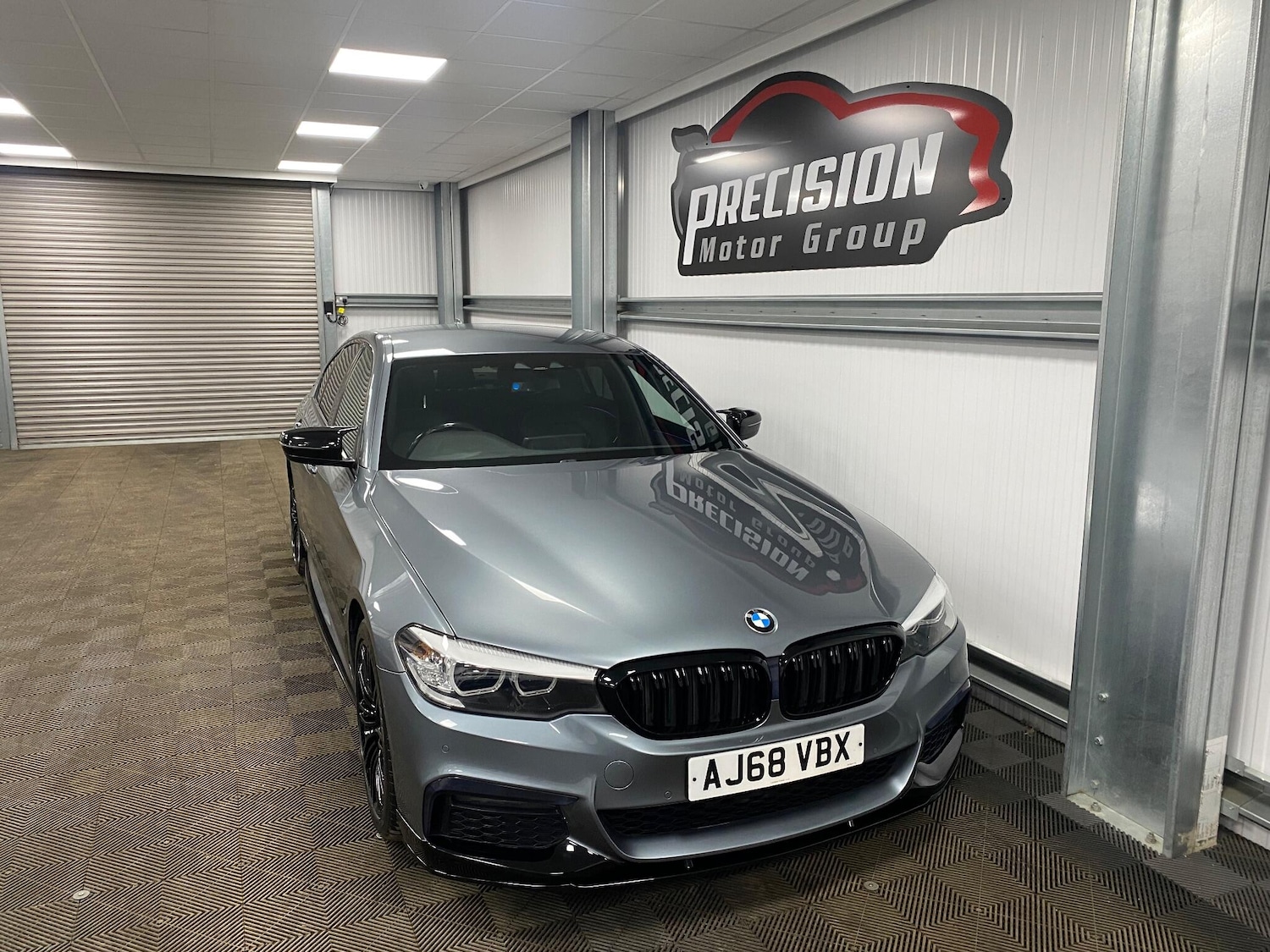 Used BMW 5 Series for sale - 77190410: Photo 3