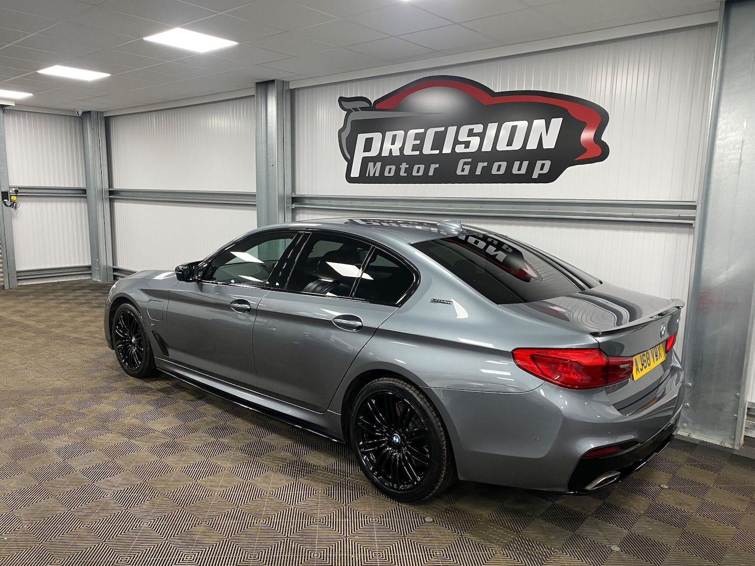 Used BMW 5 Series for sale - 77190410: Photo 6