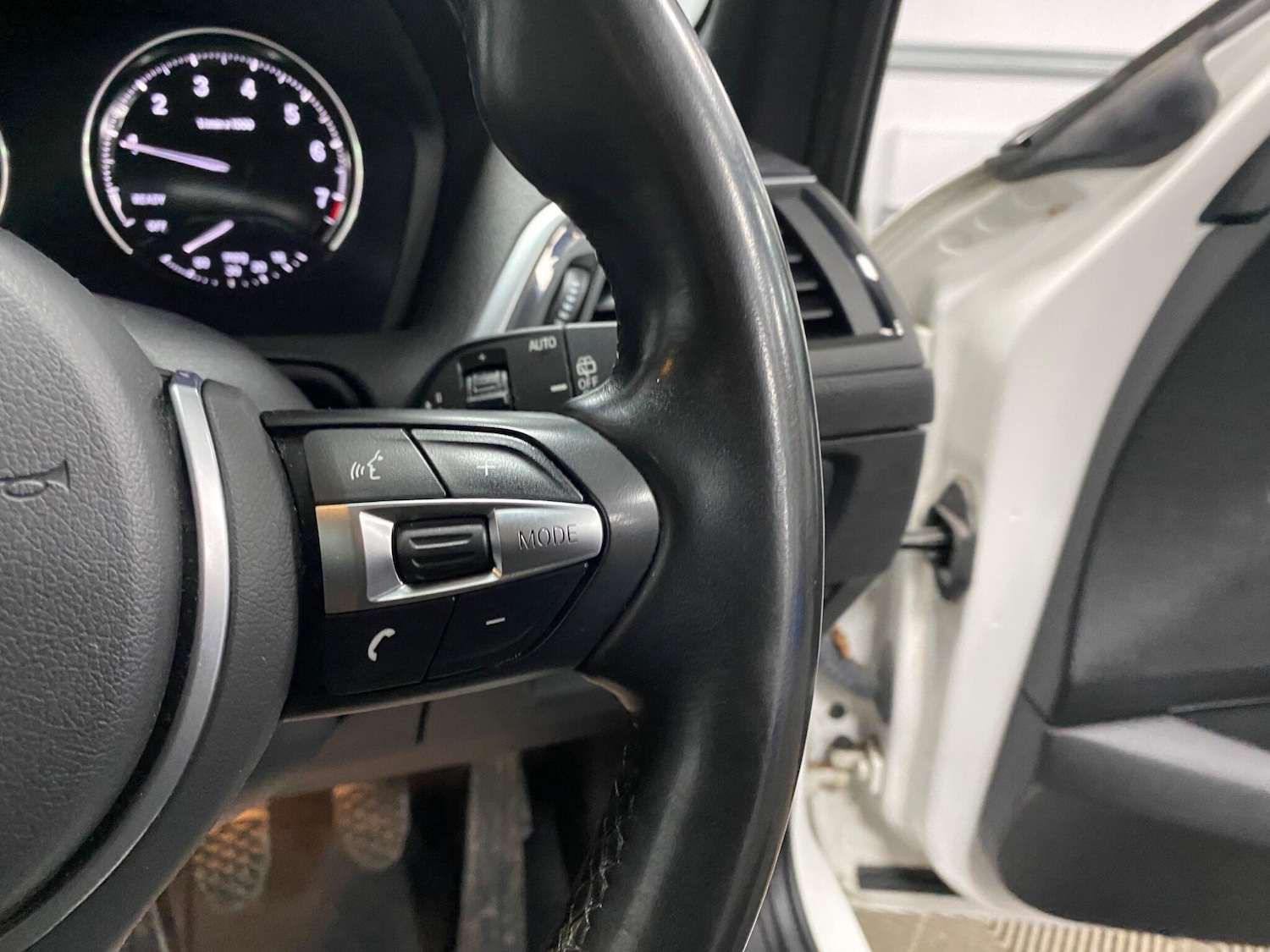 Used BMW 1 Series 2019 for sale - 76991982: Photo 47