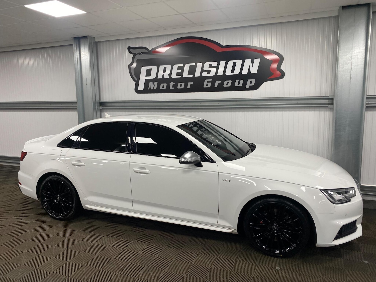 Used Audi A4 2018 for sale - 77705664: Photo 5