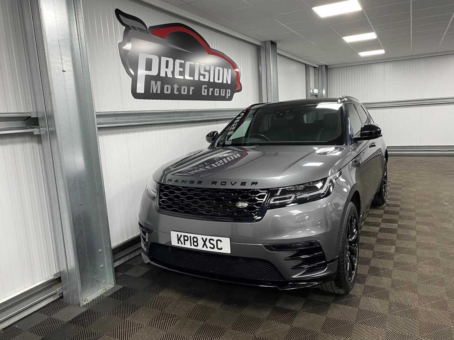 Used Land Rover Range Rover Velar 2018 for sale - 76380489: Photo 13