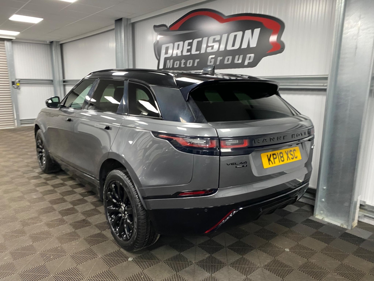 Used Land Rover Range Rover Velar 2018 for sale - 76380489: Photo 15