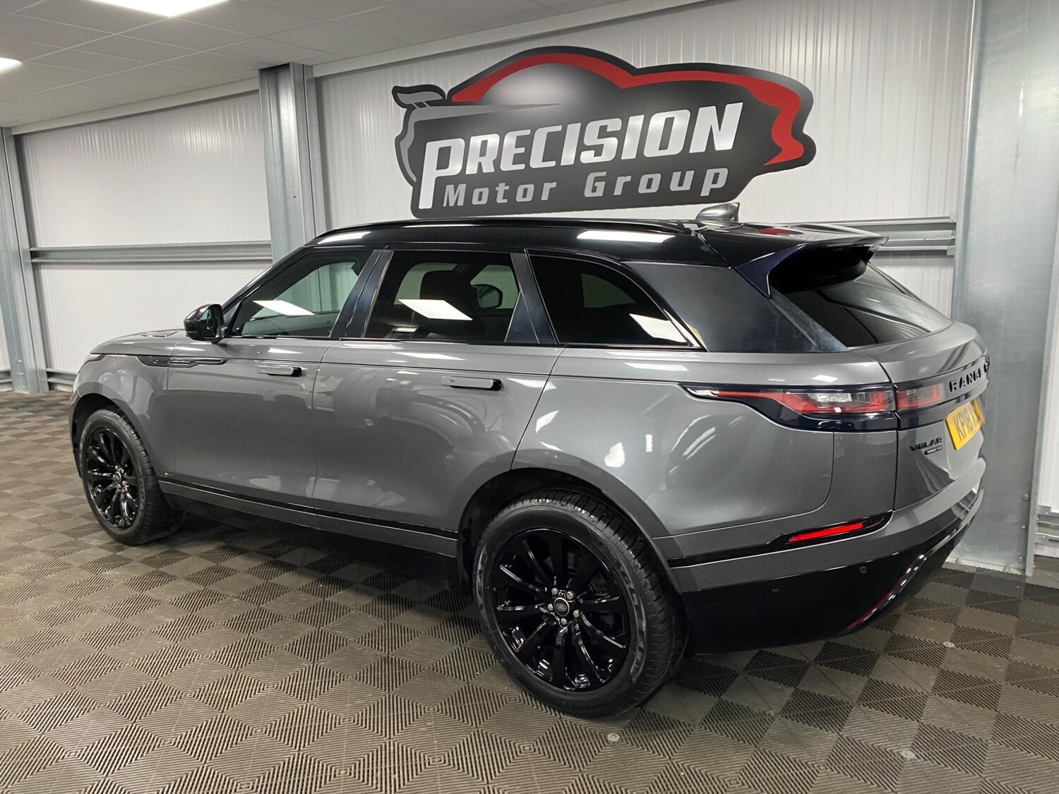 Used Land Rover Range Rover Velar 2018 for sale - 76380489: Photo 16